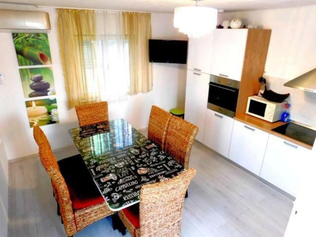 Littlevenice Appartme 50M From Sea تروغير المظهر الخارجي الصورة